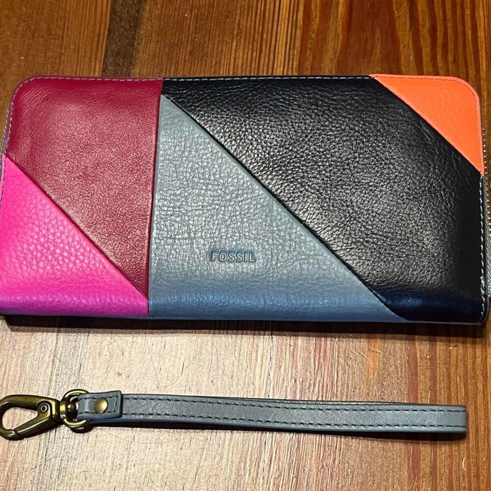 Fossil Emma Wallet Leather Zip Around Clutch Patchwork Wristlet New‎ With Tags!
